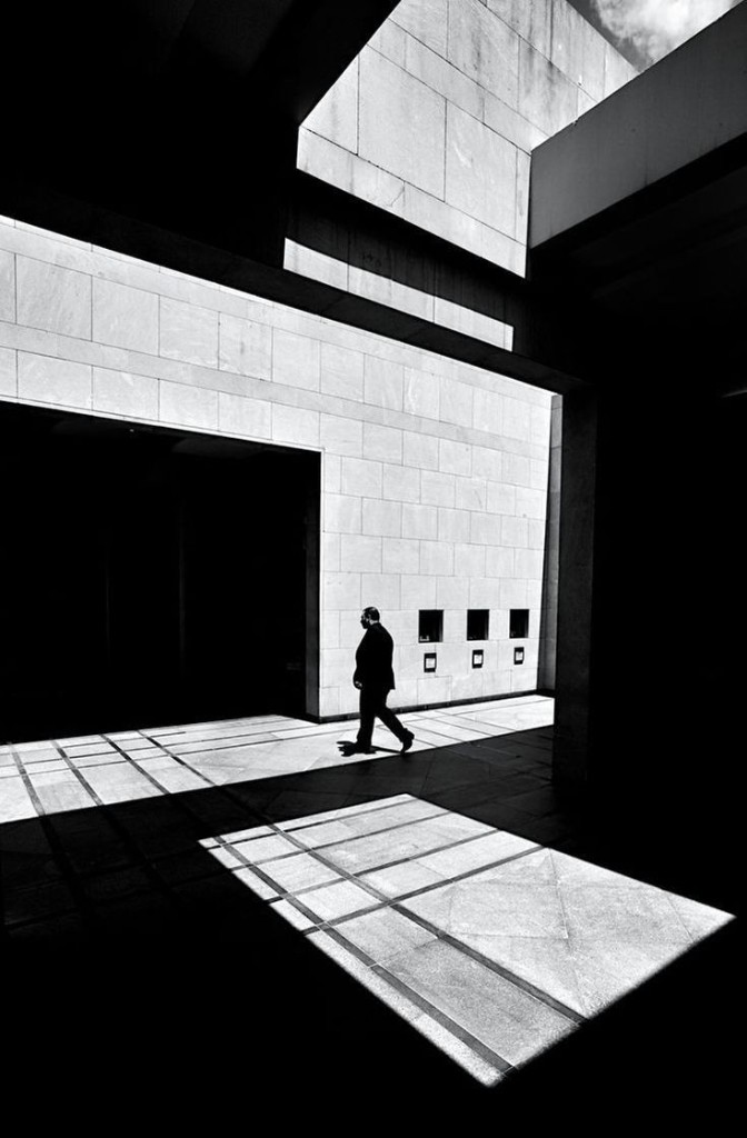 Value contrast focal point